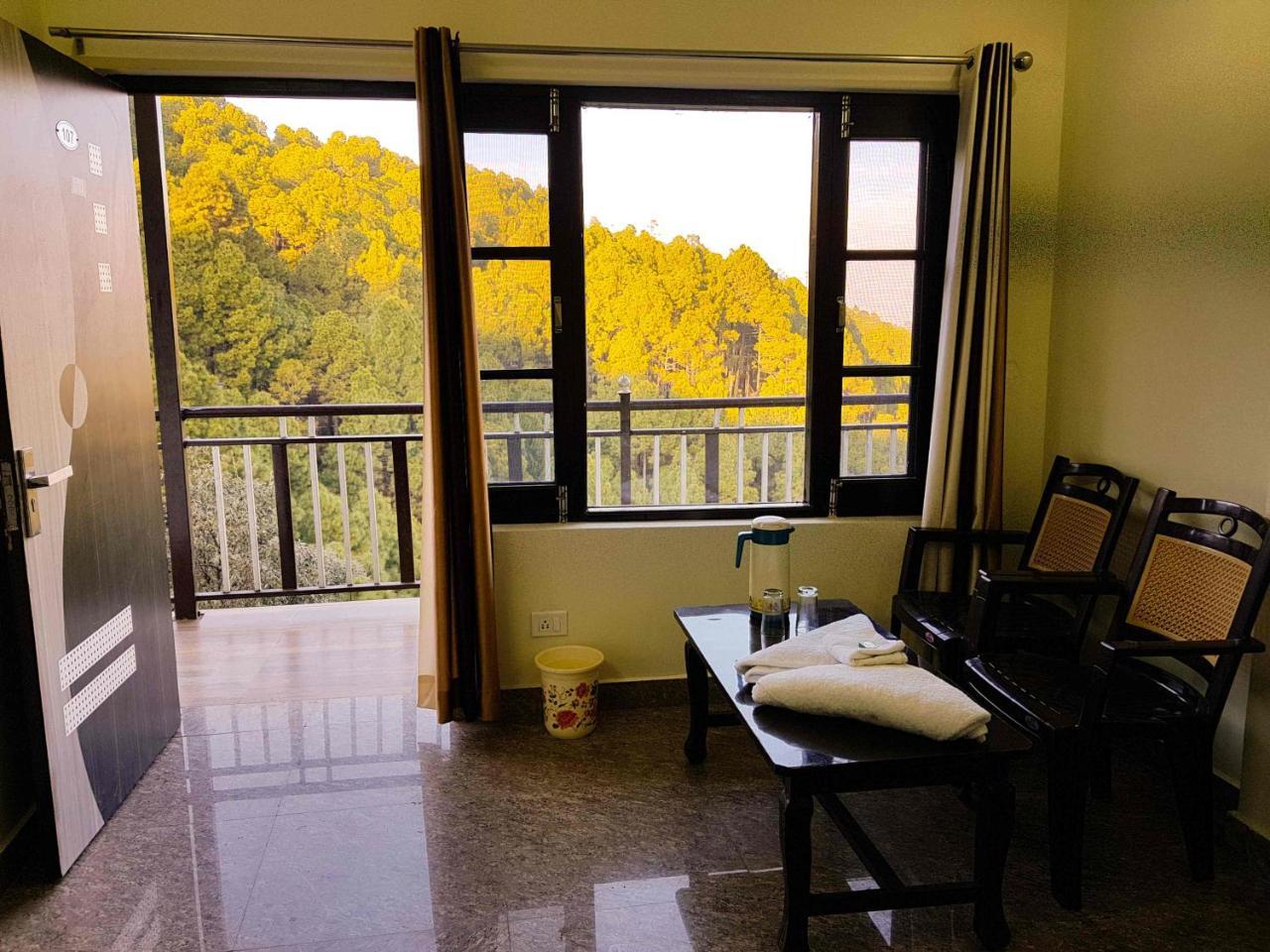 Hotel Homely Abode Dalhousie Buitenkant foto
