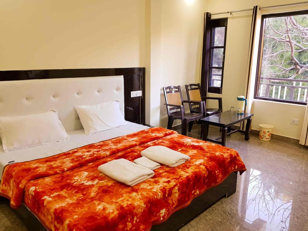 Hotel Homely Abode Dalhousie Buitenkant foto
