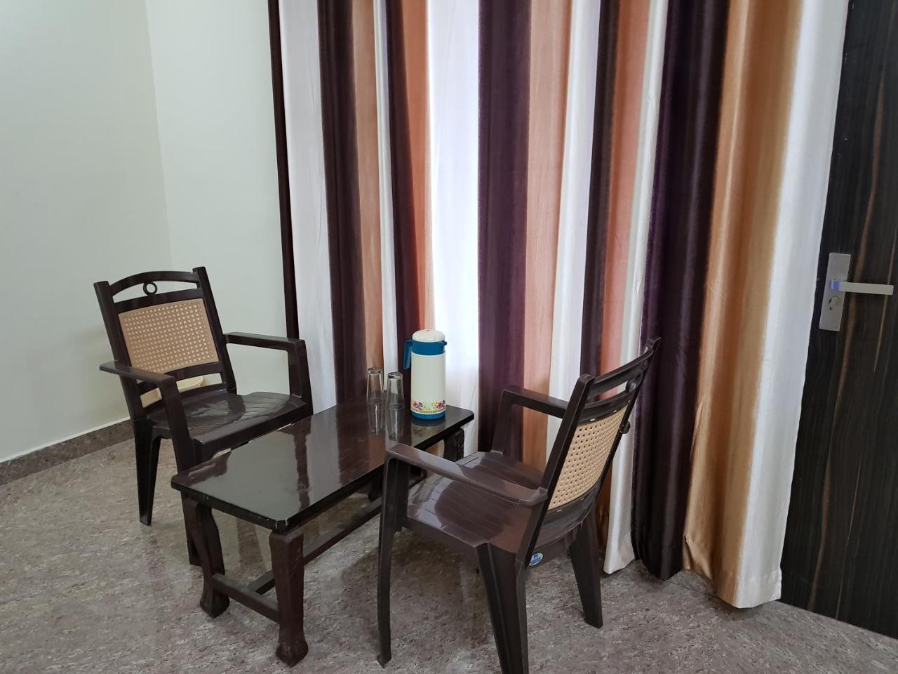 Hotel Homely Abode Dalhousie Buitenkant foto